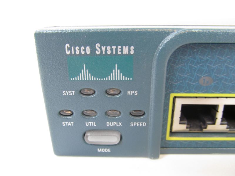 Cisco Catalyst 2950 Series Switch WS-C2950-24 Rack Mountable 24 Port's  Used A